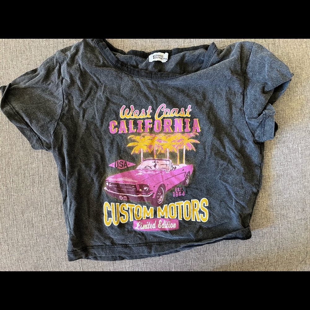 Cropped Tee